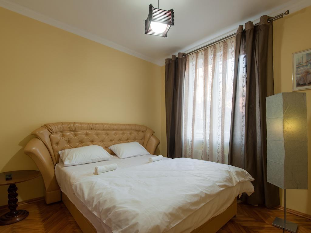 Like Hostel Chernivtsi Room photo